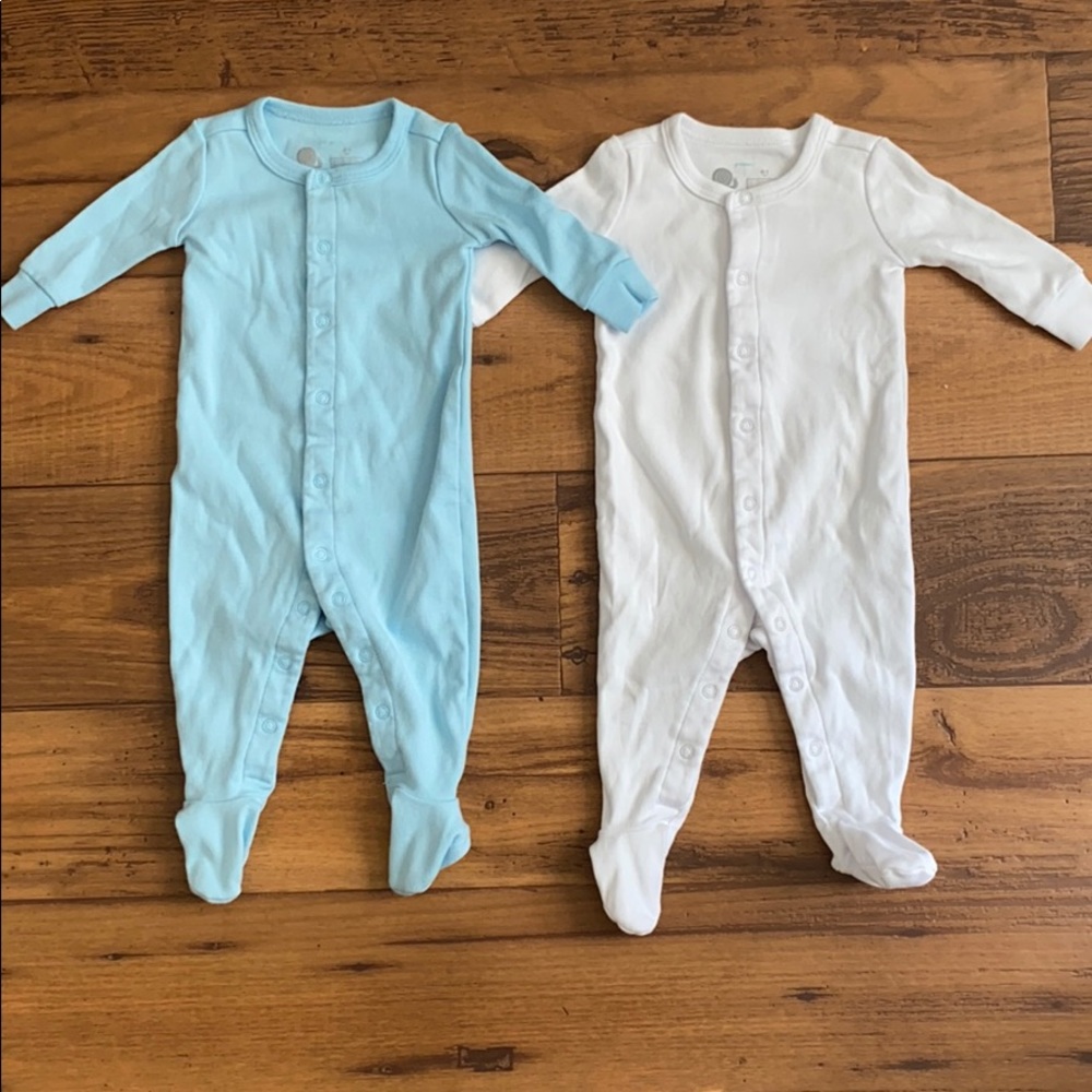Primary Snap Footie Bundle size 0-3 months